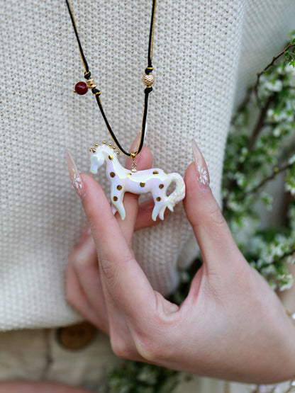 YIHE Ceramic Necklace "Dream Pony"