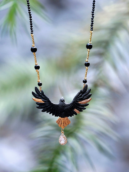 YIHE Ceramic Necklace "Golden Eagle"