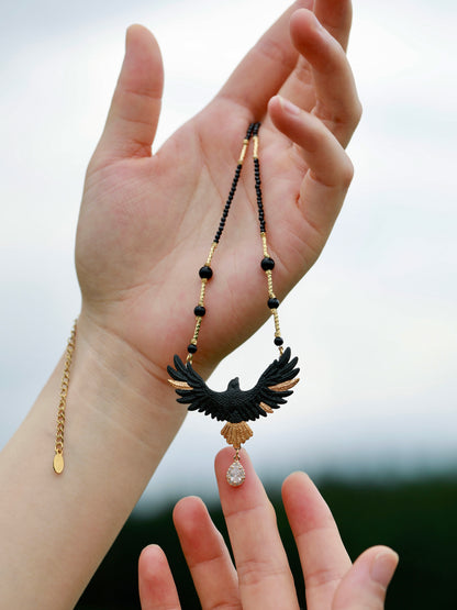 YIHE Ceramic Necklace "Golden Eagle"