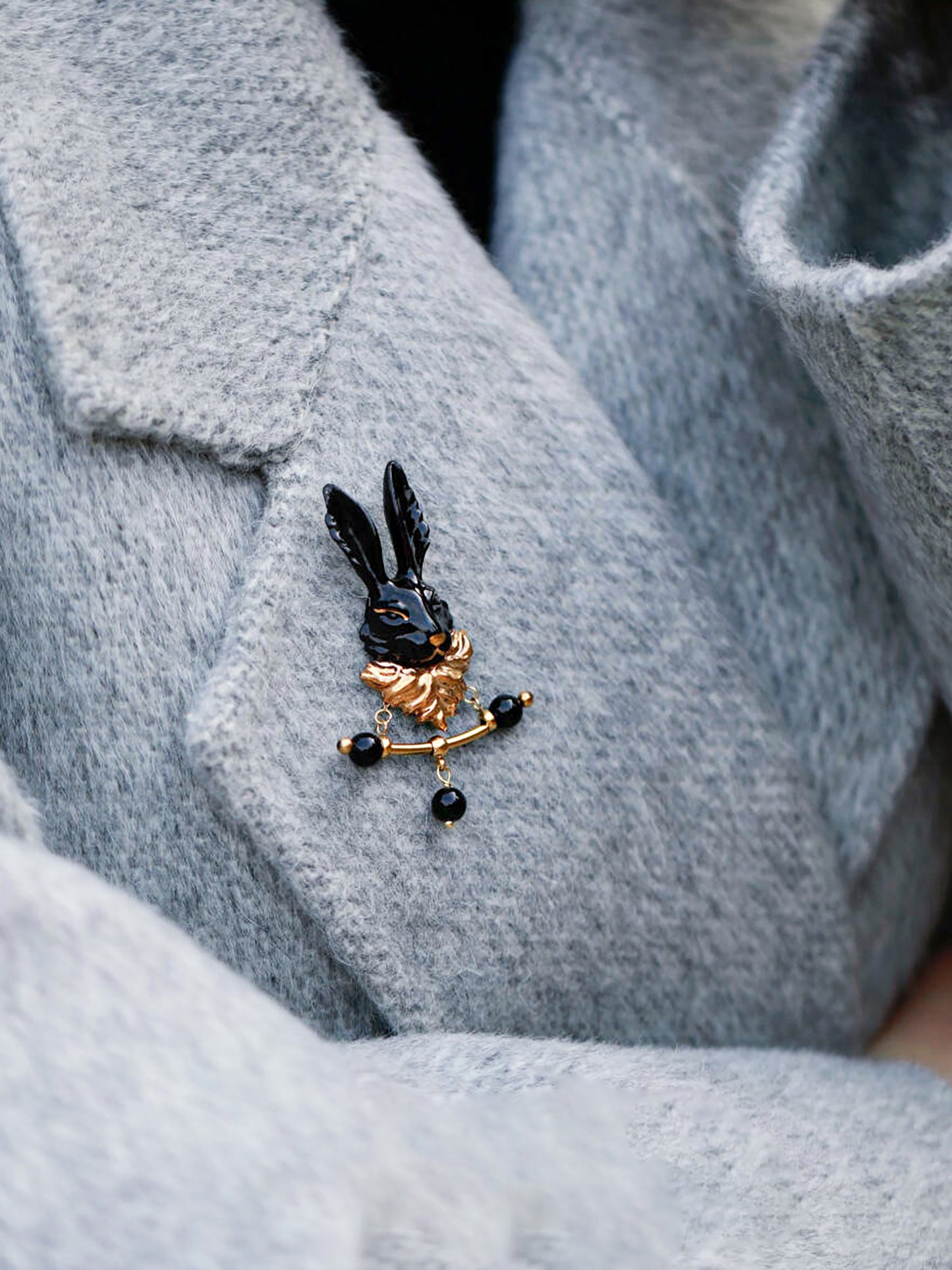 YIHE Ceramic Jewelry "Golden Whisker"