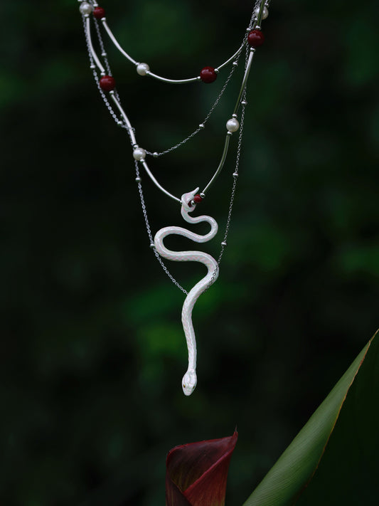 YIHE Ceramic Necklace "Red Bean Snake"