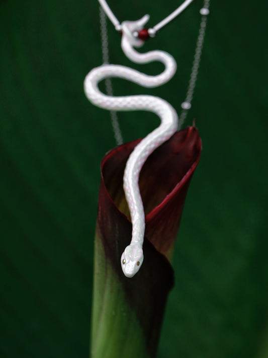YIHE Ceramic Necklace "Red Bean Snake"