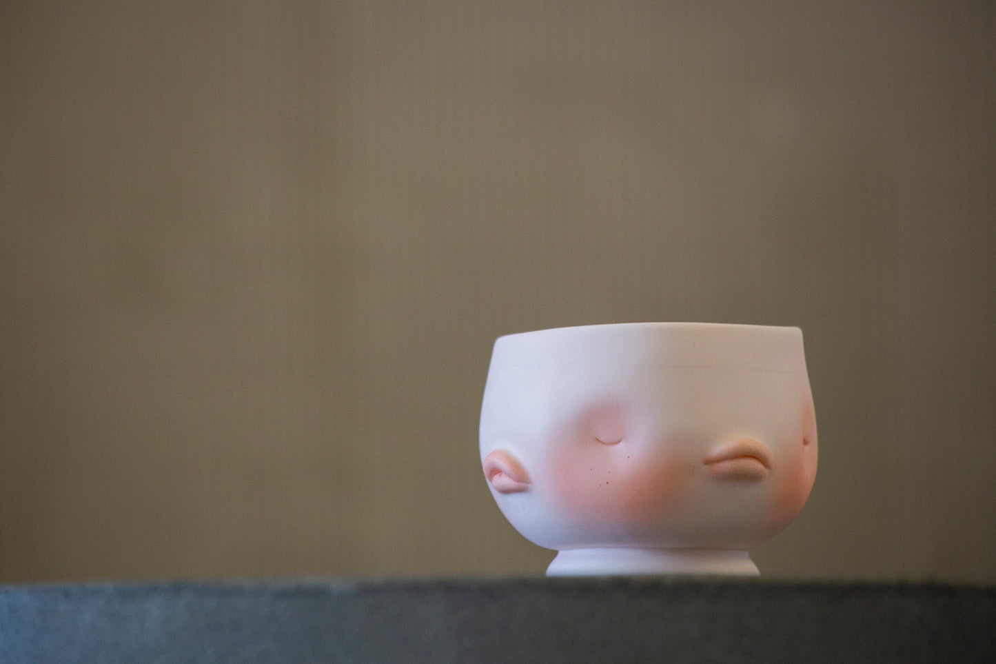 LIUXINYU Planet HUG Porcelain Tableware  "oror"