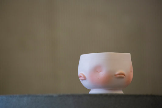 LIUXINYU Planet HUG Porcelain Tableware  "oror"