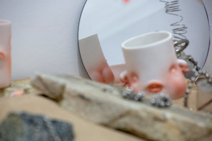 LIUXINYU Planet HUG Porcelain Tableware  "puu"