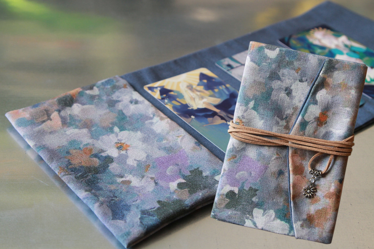 TarotHaven Handmade Wrap Pouch "Flower Series"