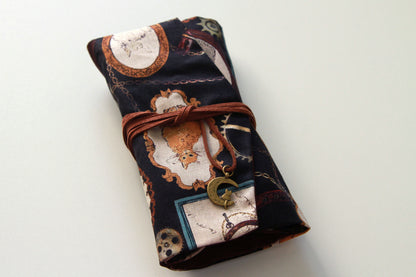 TarotHaven Handmade Wrap Pouch "Animal Series"