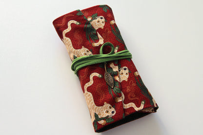 TarotHaven Handmade Wrap Pouch "Animal Series"