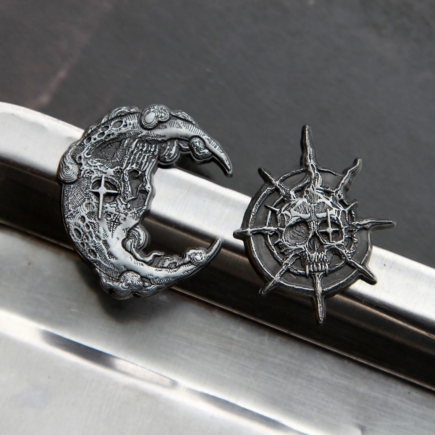 Dark Celestial Skull Pin Set