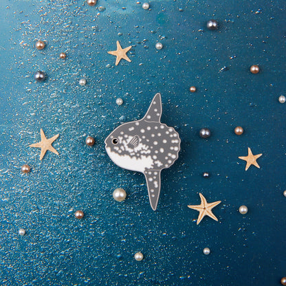 daparo Enamel Pins "Sunfish & Moonfish"