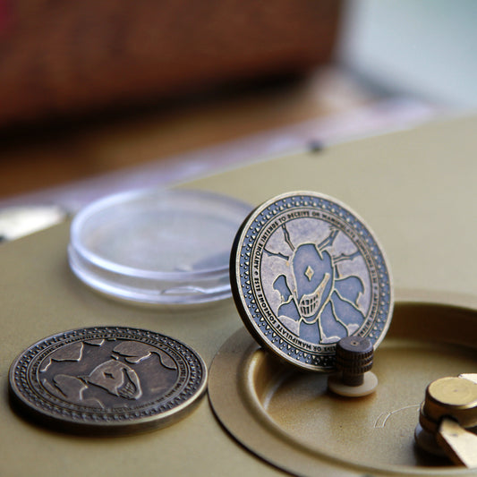 Manipulator Playing Cards Commemorative Coins