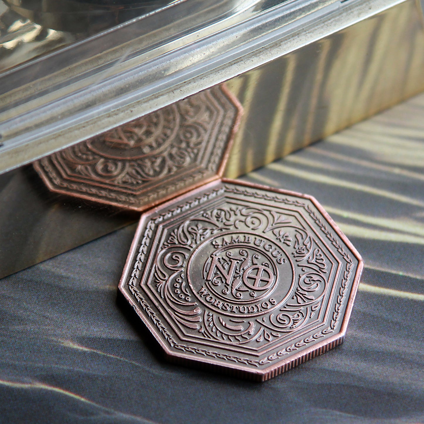 Sambucus Tarot & Lenormand Decision Coin