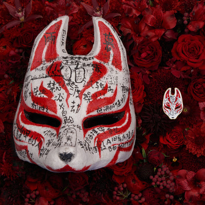 daparo Enamel Pins "Cursed Fox Mask"