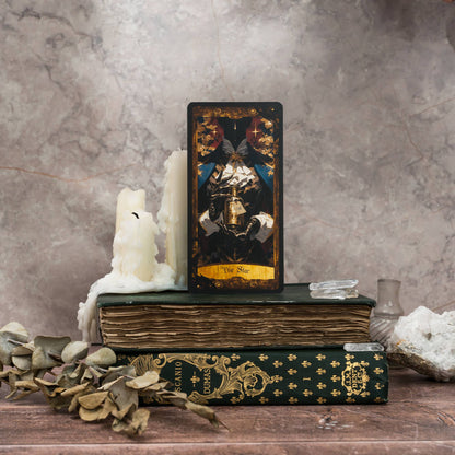 Wonderland Shadows Tarot