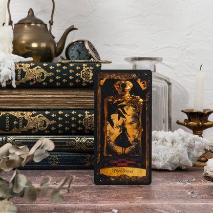 Wonderland Shadows Tarot