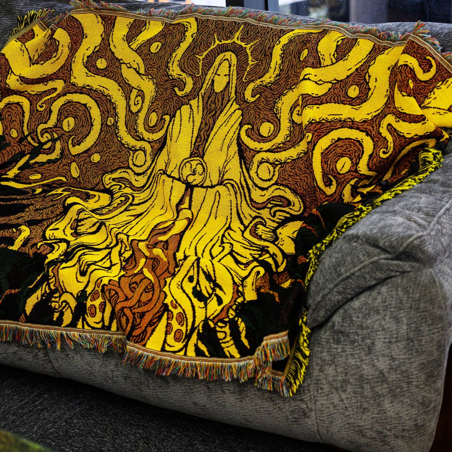 Heralds of the Unseen Cthulhu Mythos Art Blankets