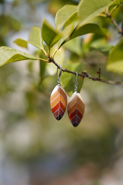 Leaf Shaped Wooden Necklaces & Earrings by LEYIN