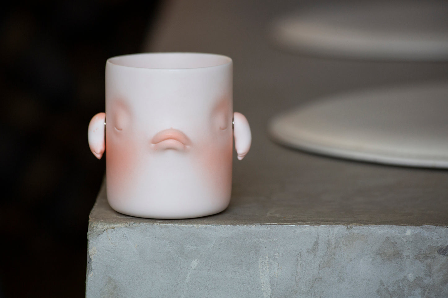 LIUXINYU Planet HUG Porcelain Tableware  "nono"