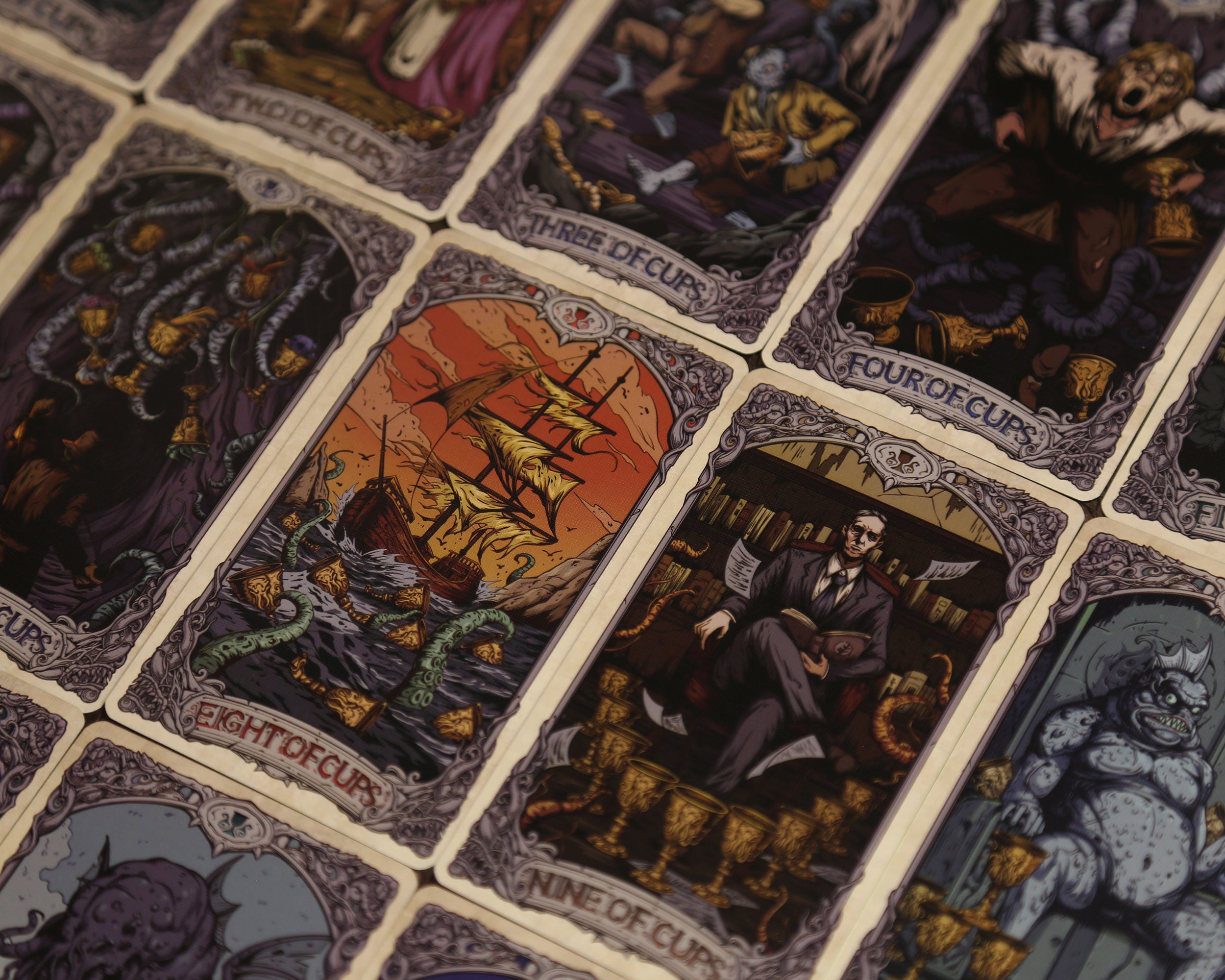 Cthulhu Mythos Comicology (Old Whispers) Tarot – Vermilion Collection