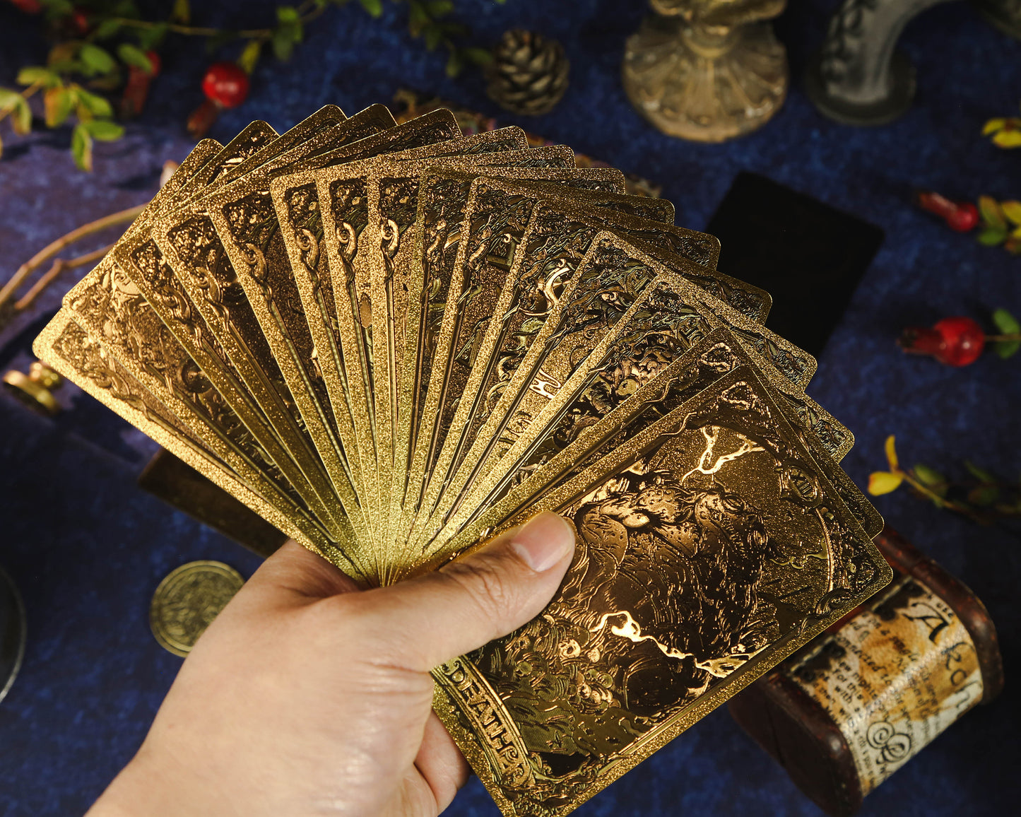 Cthulhu Mythos Comicology (Old Whispers) Tarot