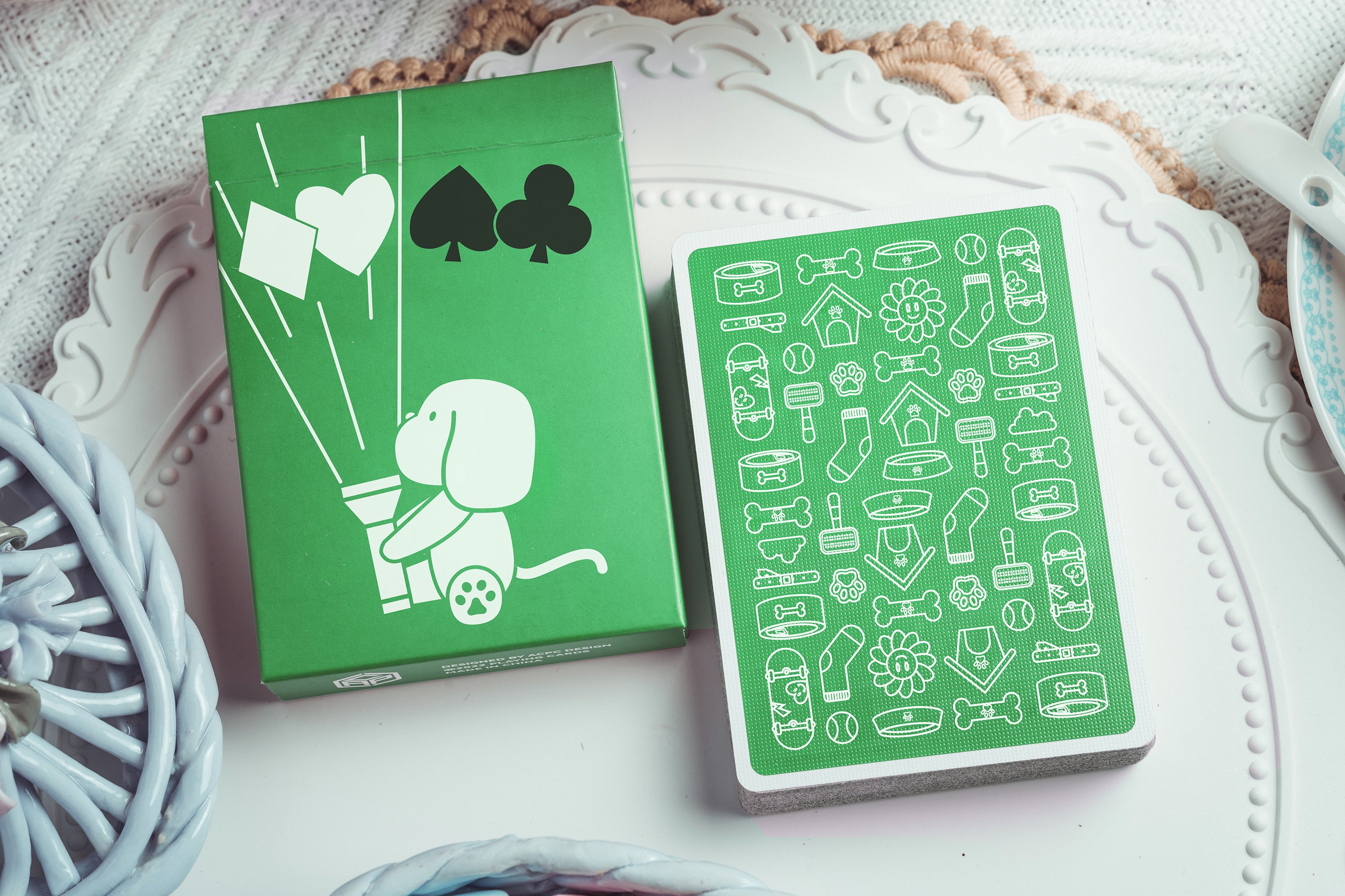 The Cat's & Dog's Diary Playing Cards – Vermilion Collection